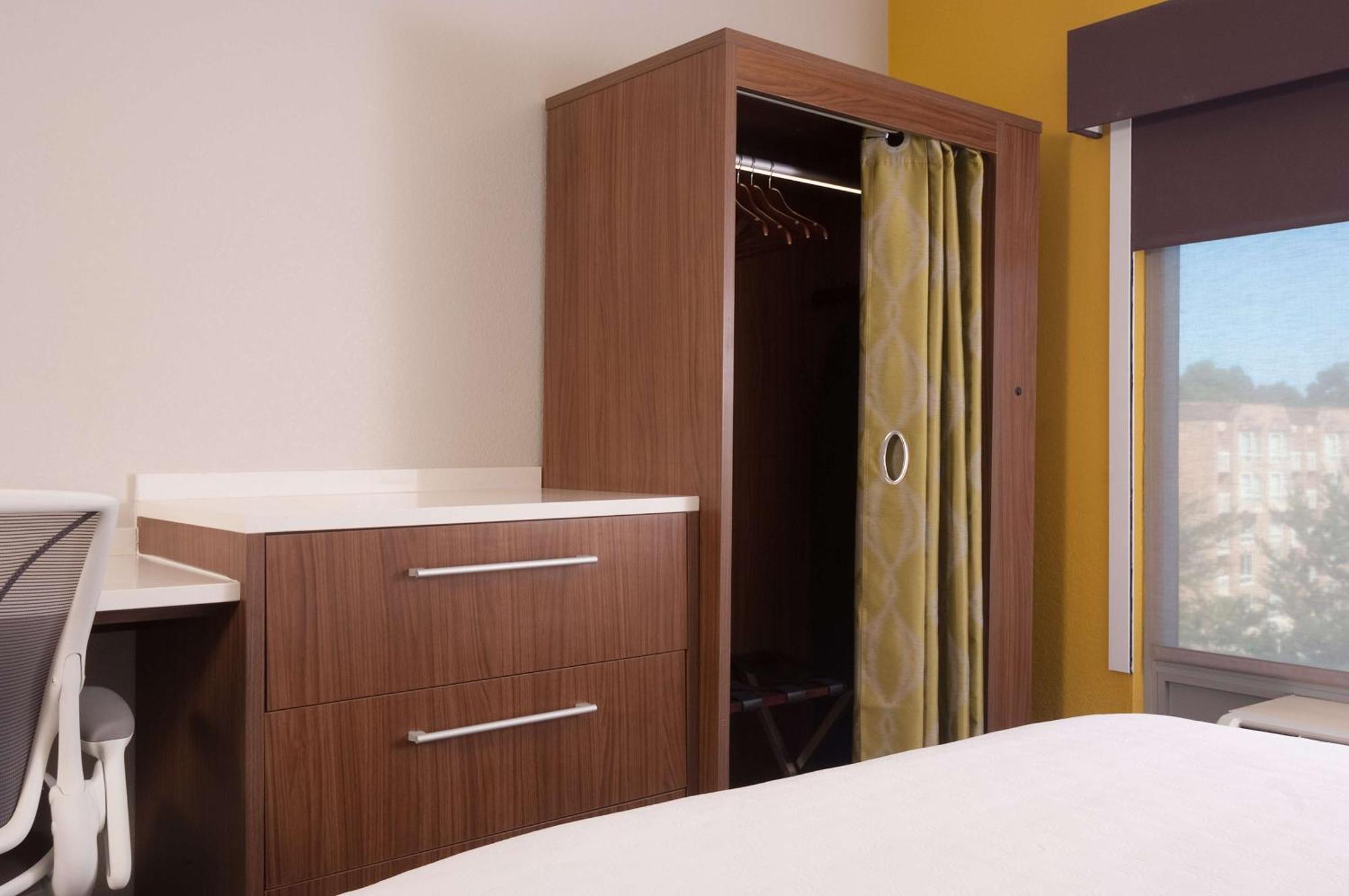 Home2 Suites By Hilton Atlanta Perimeter Center Данвуди Экстерьер фото