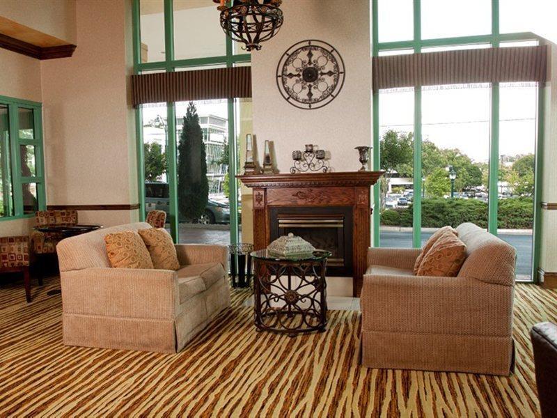 Home2 Suites By Hilton Atlanta Perimeter Center Данвуди Экстерьер фото