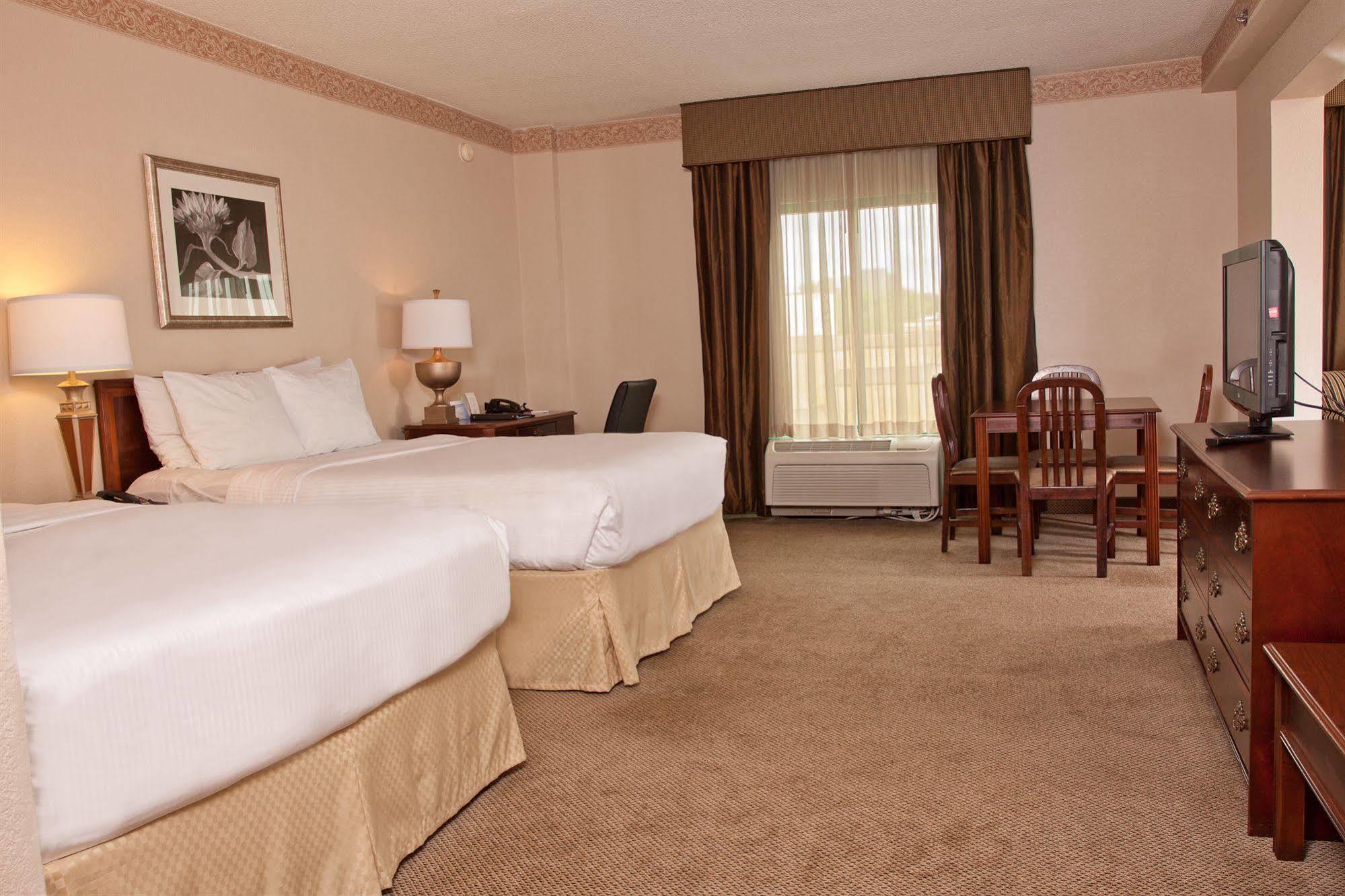 Home2 Suites By Hilton Atlanta Perimeter Center Данвуди Экстерьер фото