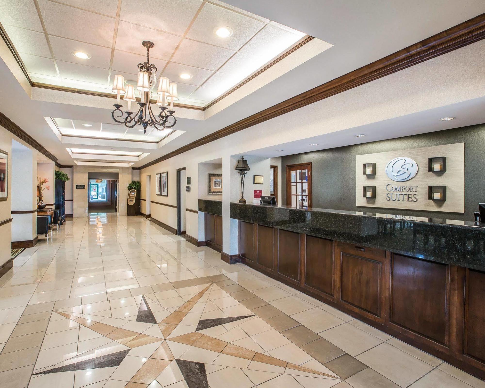 Home2 Suites By Hilton Atlanta Perimeter Center Данвуди Экстерьер фото