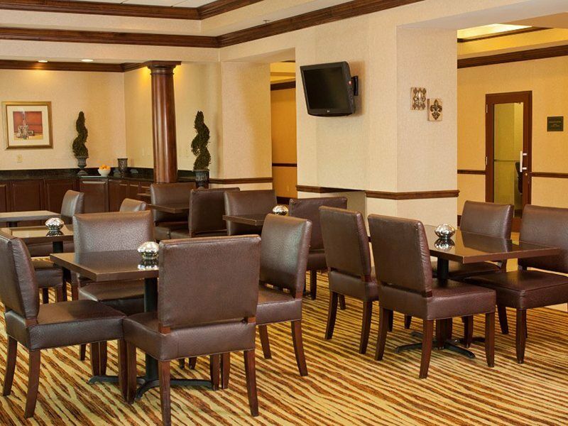Home2 Suites By Hilton Atlanta Perimeter Center Данвуди Ресторан фото